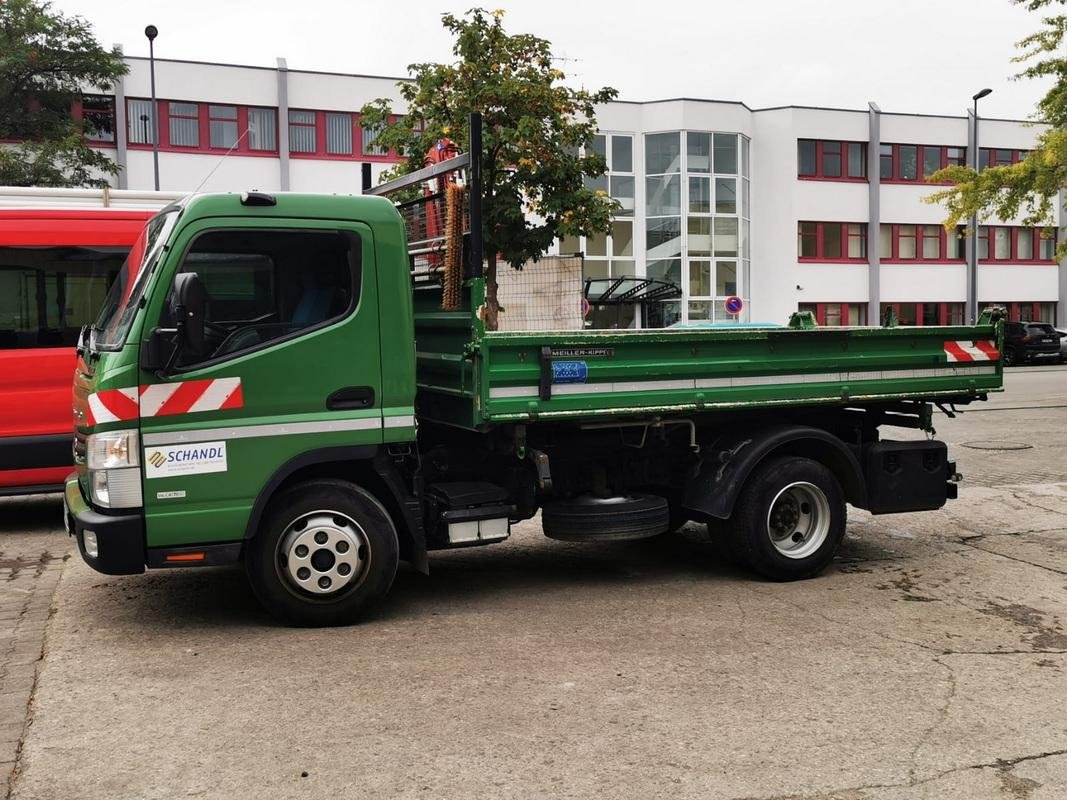 Mitsubihi Fuso Canter Kipper
